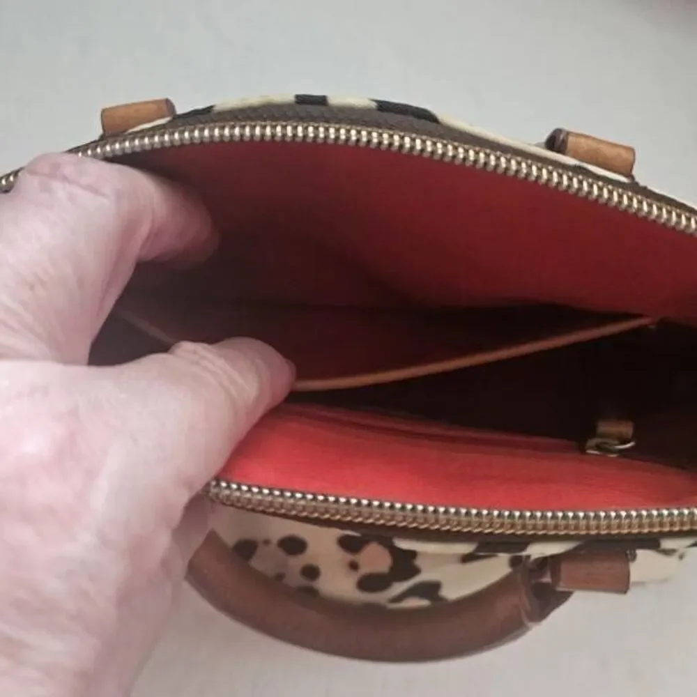 DOONEY AND BOURKE‎ SMALL CROSSBODY SATCHEL